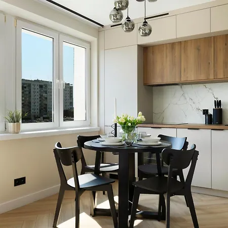 Lejlighed Noir - Close To The Gdańsk